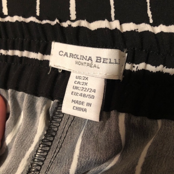 Black and White Striped Wide Leg Capri - Picture 2 of 2